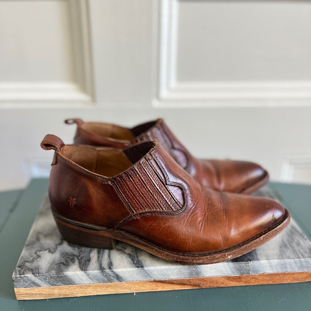 Frye Brown Leather Billy Shootie Ankle Bootie